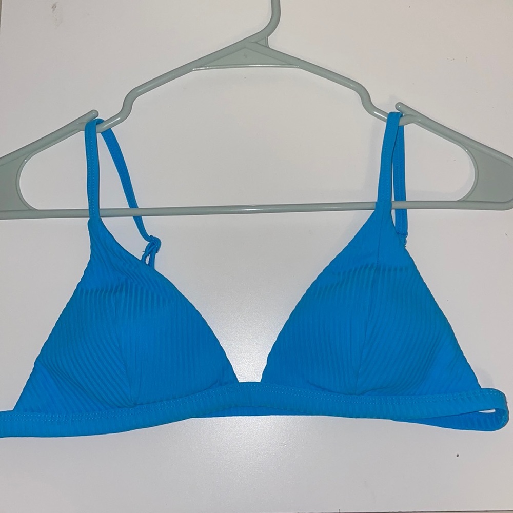 Women’s Medium Pacsun Swimsuit Top